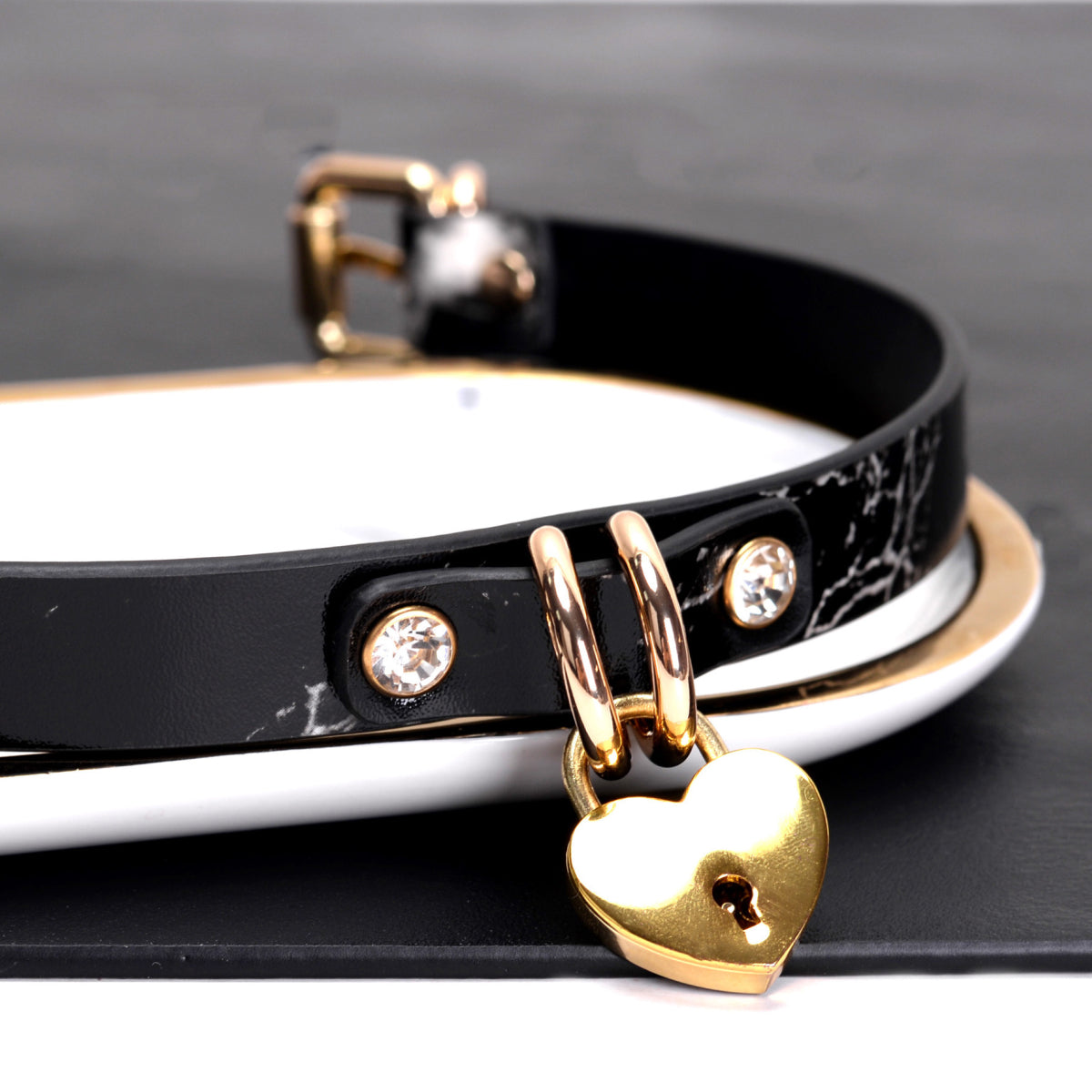 Heart Lock Marble-Pattern Real Leather Collar with Leash