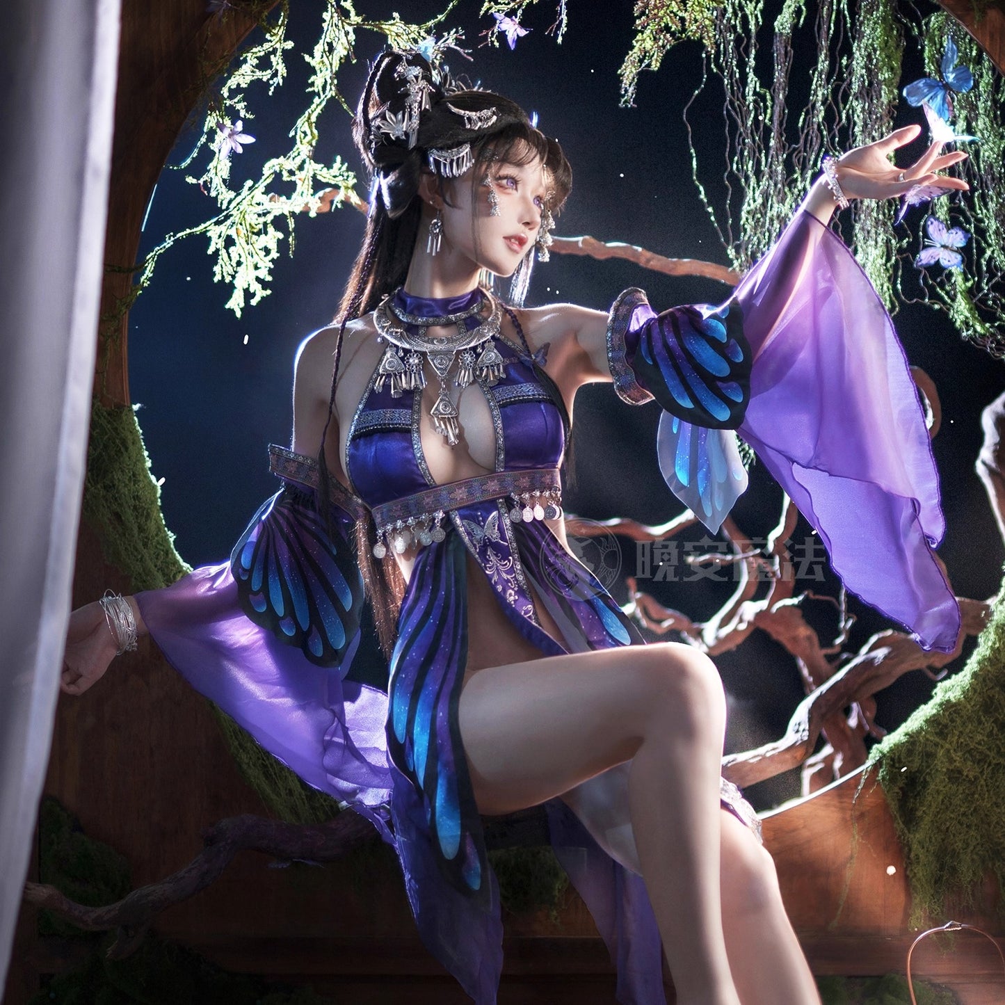 Enchanting Purple Sheer-Sleeve Sexy Chinese-Style Hanfu Dress with Silver Accents