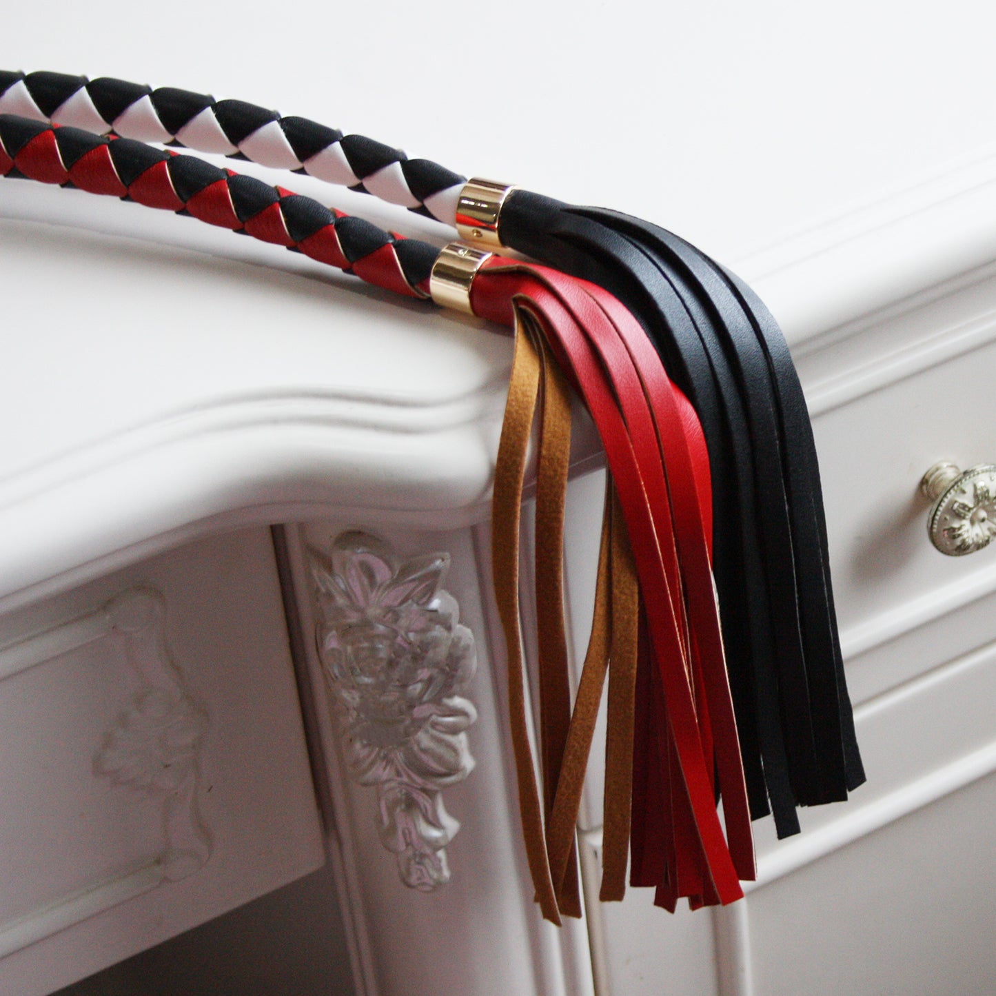 BDSM Spanking Cowhide Leather Whip 90cm/35.4" RedxBlack / WhitexBlack