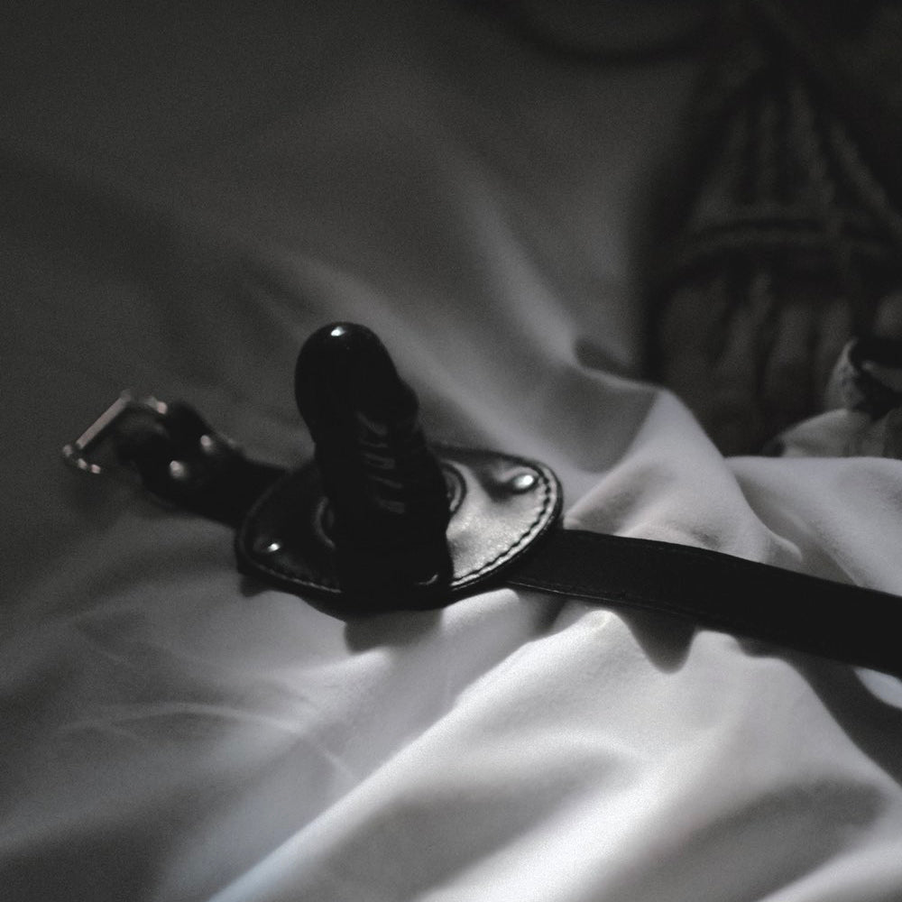 Lockable Deep-Throat Rubber Dildo Gag