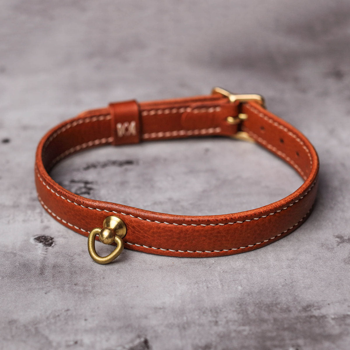Italian M-Box Vegetable-Tanned Leather Collar/Choker with Leash