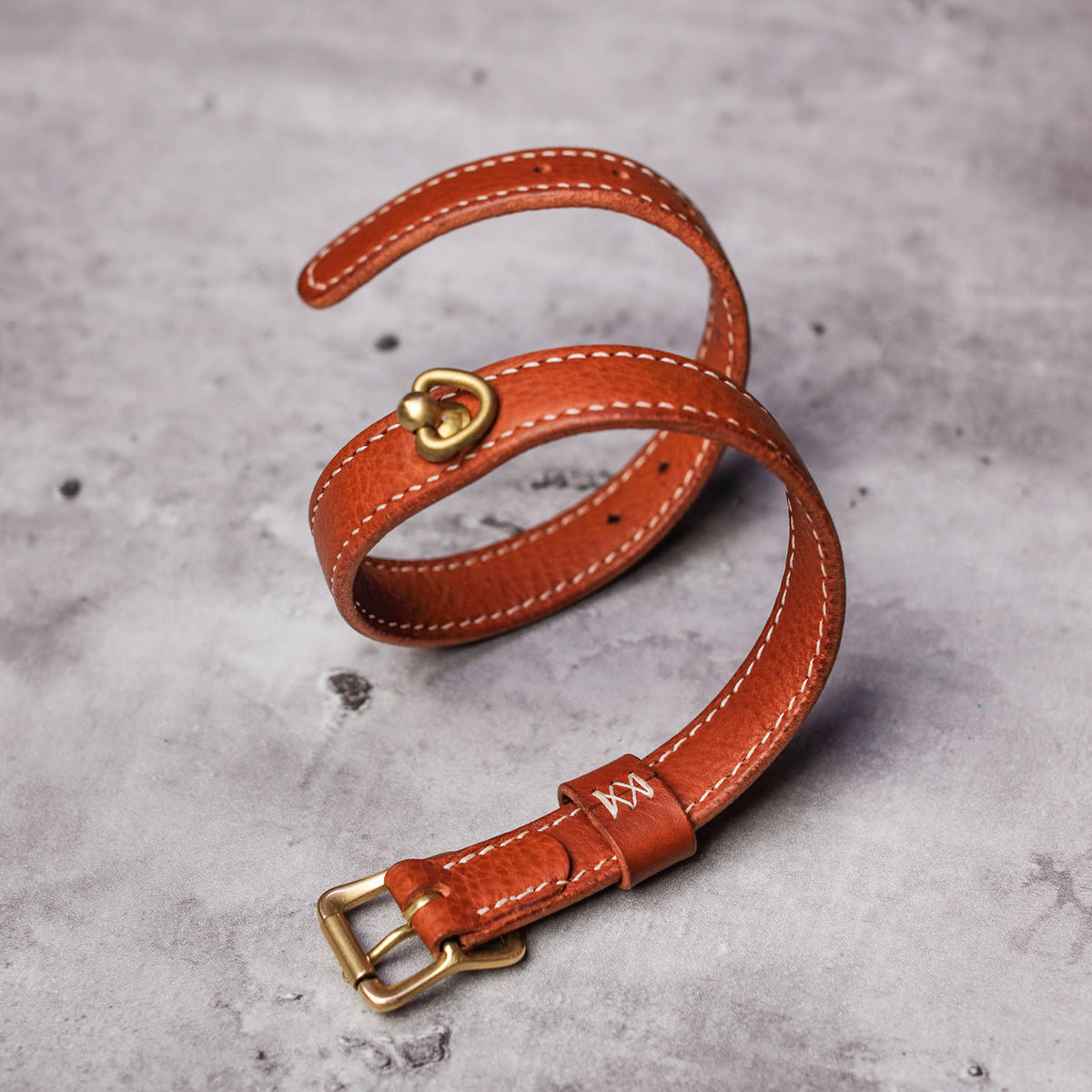 Italian M-Box Vegetable-Tanned Leather Collar/Choker with Leash